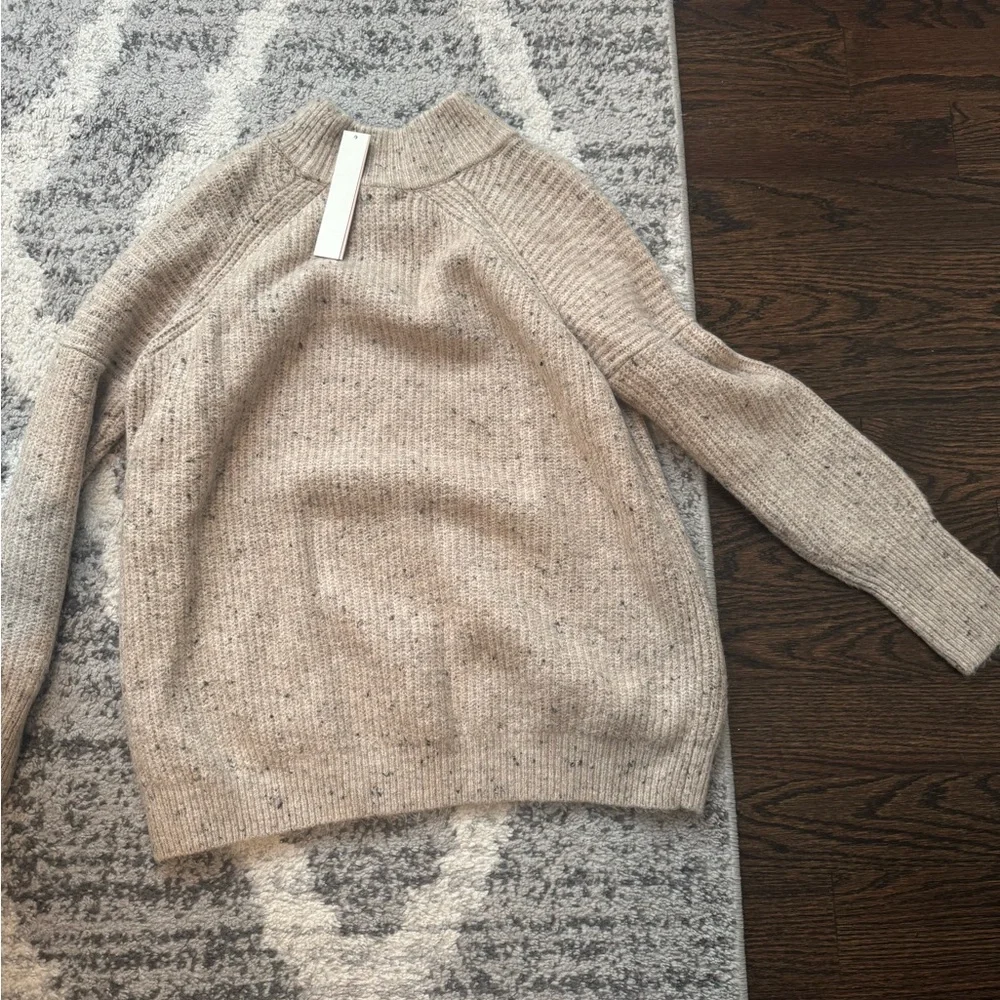 NWT Aqua BLOOMINGDALES pull over sweater